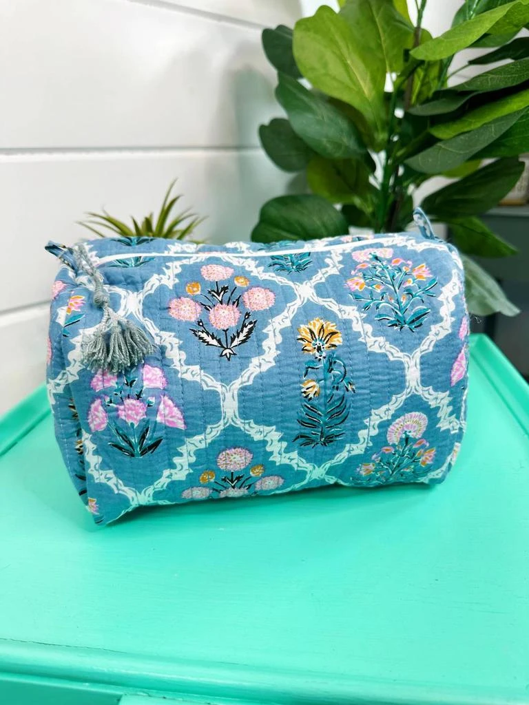 Folklore Couture Folklore Couture - Women
s Quilted Makeup Cosmetic Bag
