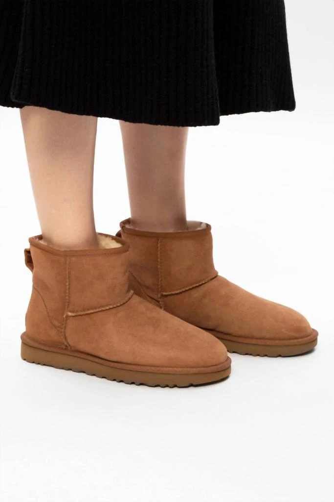 UGG Ugg - Women
s Suede Ankle Boots 5