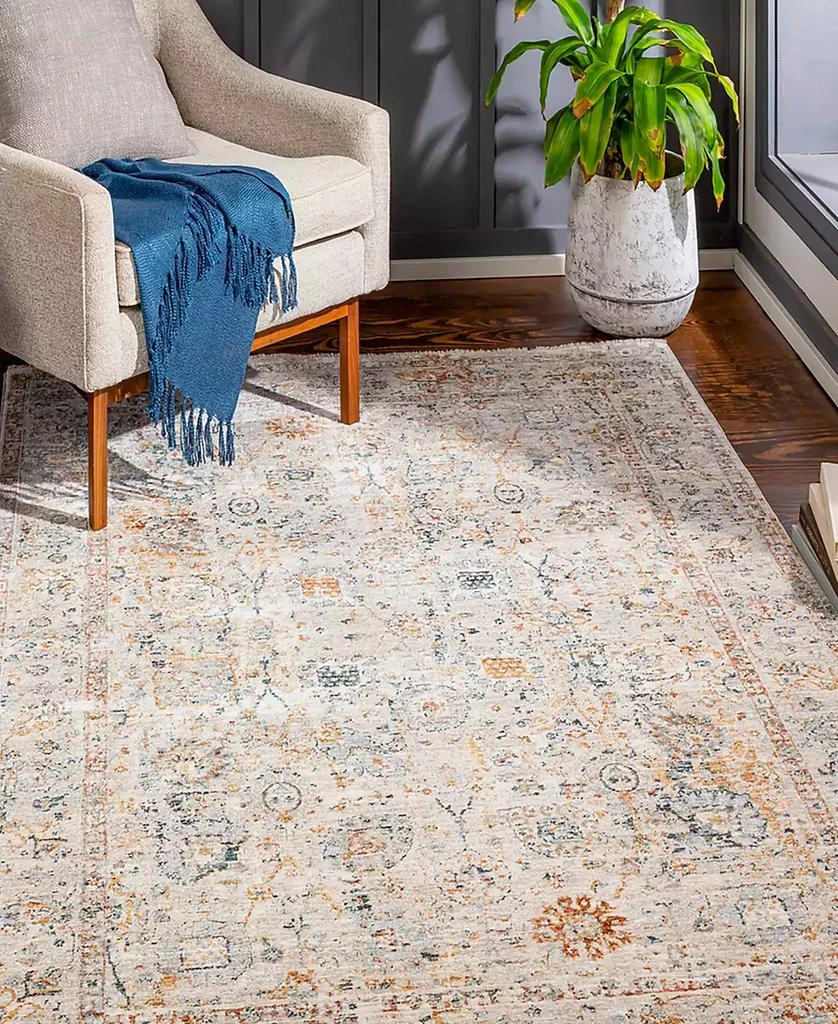 Surya Laila LAA-2317 5
x7
5 Area Rug 5
