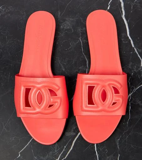 Dolce 
Gabbana Logo leather slides 6