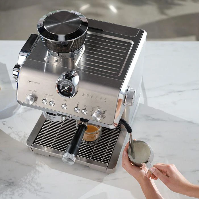 De'Longhi La Specialista Opera Espresso Machine with Cold Brew 15