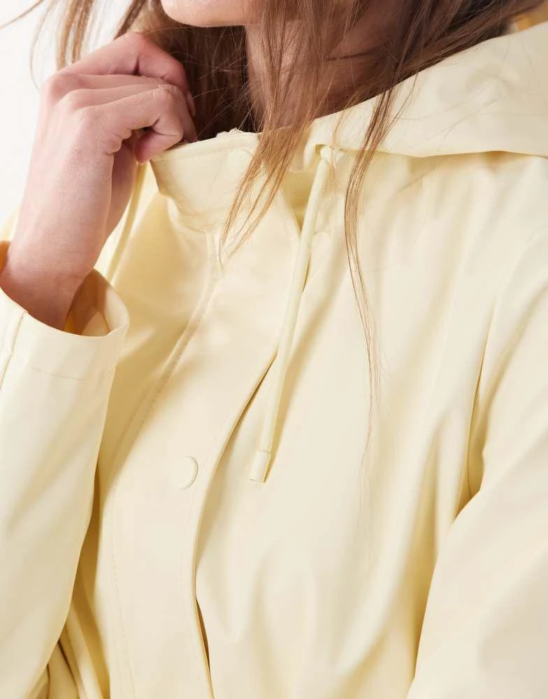 New Look New Look rain mac in yellow 4