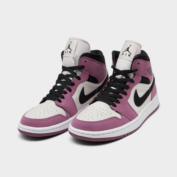 Jordan Women's Air Jordan Retro 1 Mid SE Casual Shoes