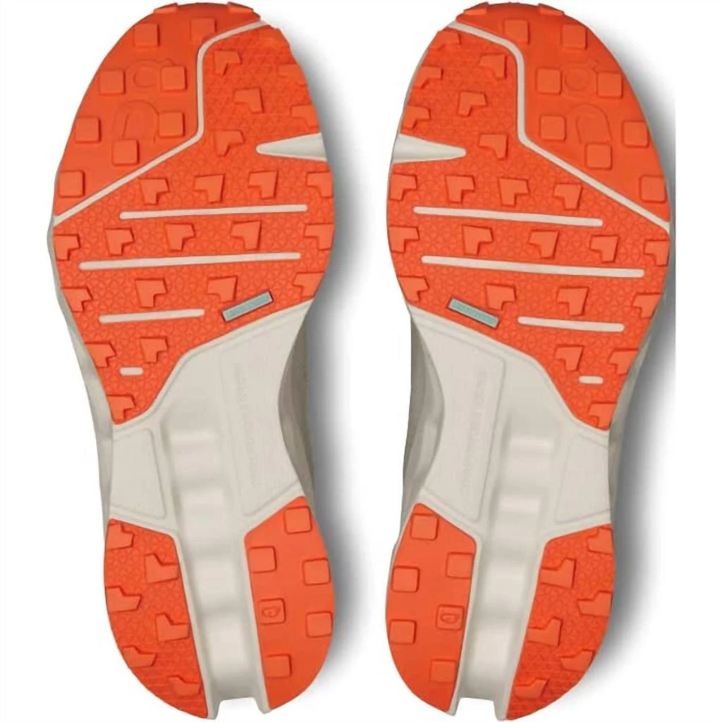 On On - Women
s Cloudsurfer Trail Running Shoes 6