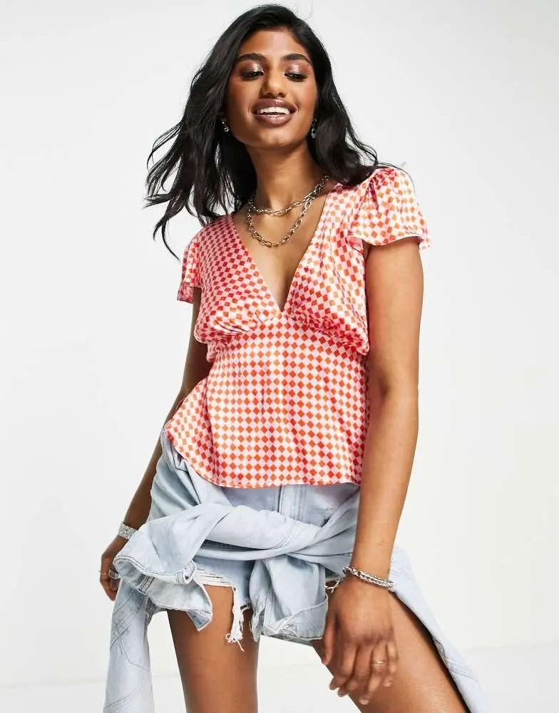 Topshop Topshop satin hexagonal angel sleeve tea top in pink and red