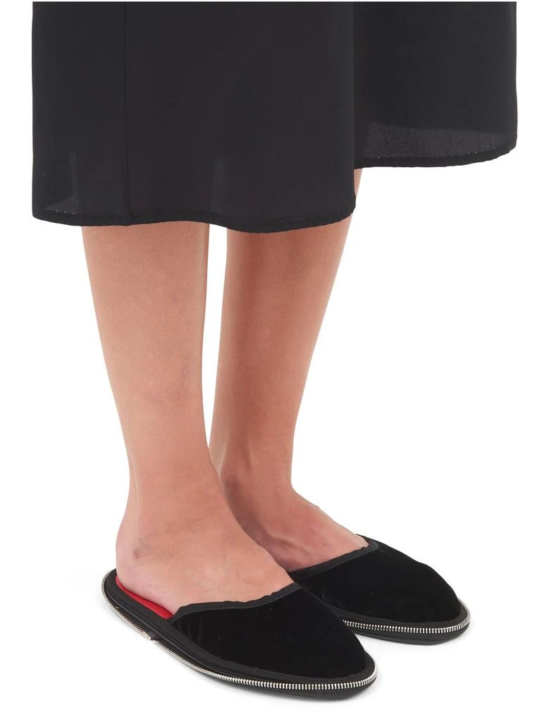 MAISON MARGIELA Travel slippers 2