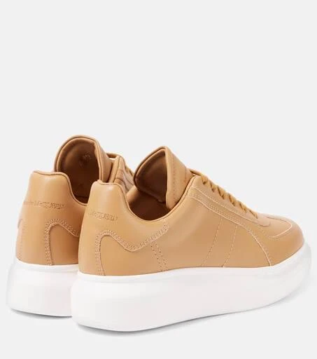 Alexander McQueen Oversized suede sneakers 2