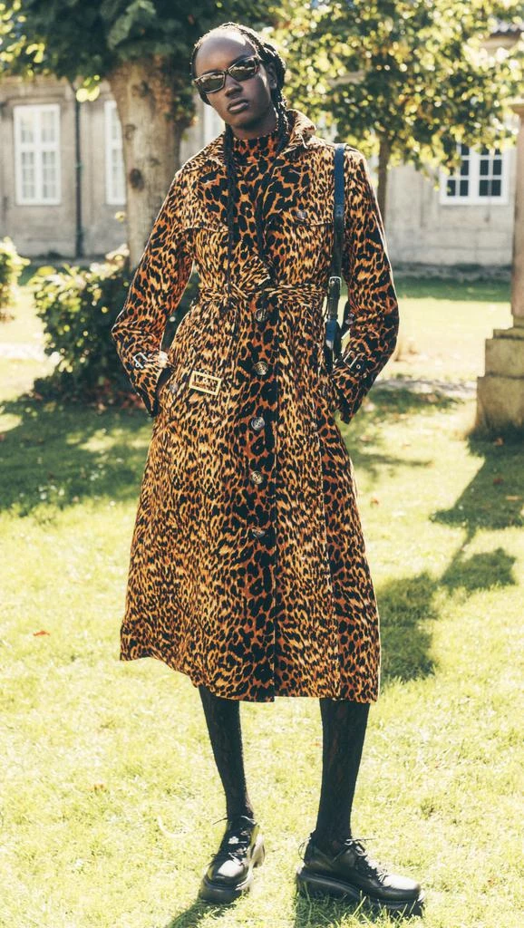 Cara Cara Karlie Trench 1