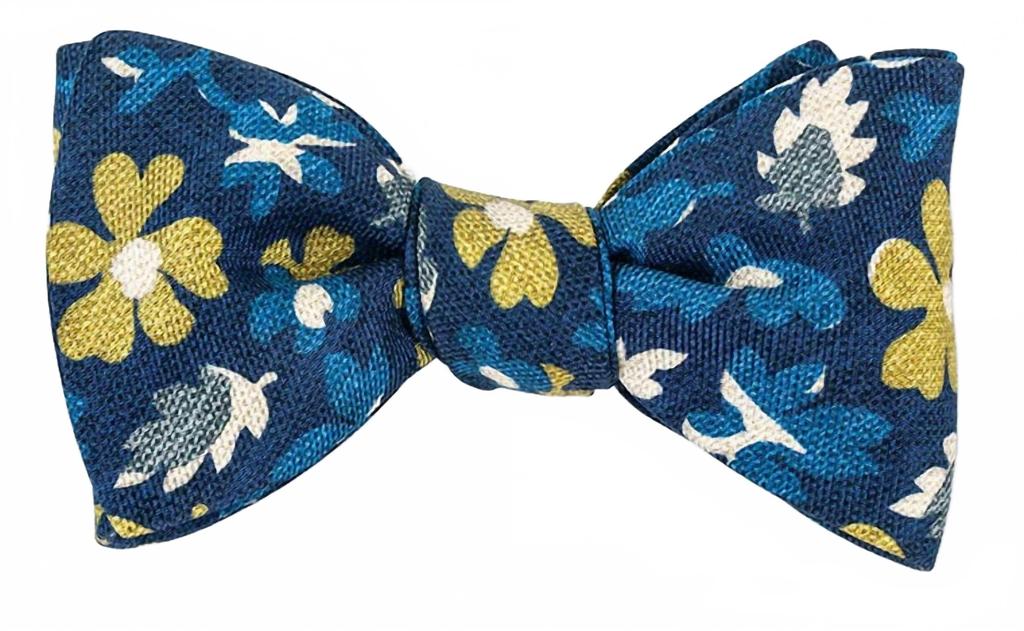 R. Hanauer Men's Walham Floral Bow Tie In Navy