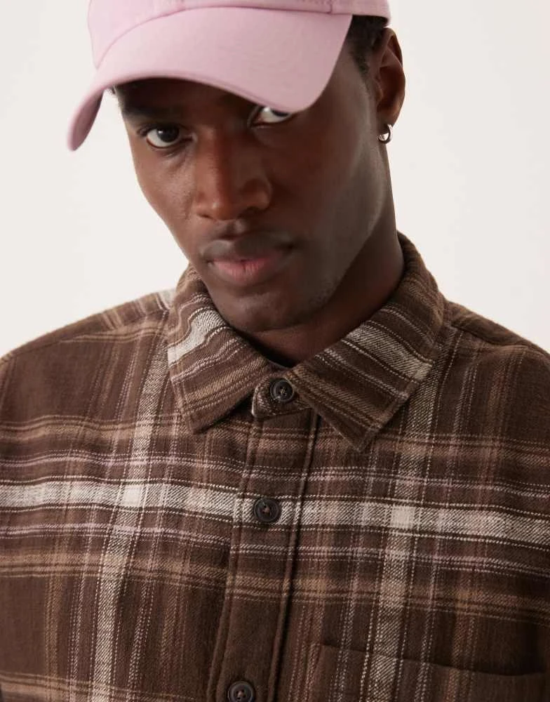 Abercrombie & Fitch Abercrombie & Fitch cropped slub flannel check overshirt in brown 4