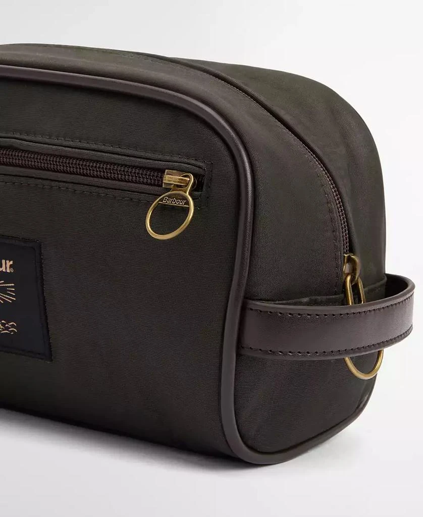 Barbour Men's Classic Small Hanging Washbag 6