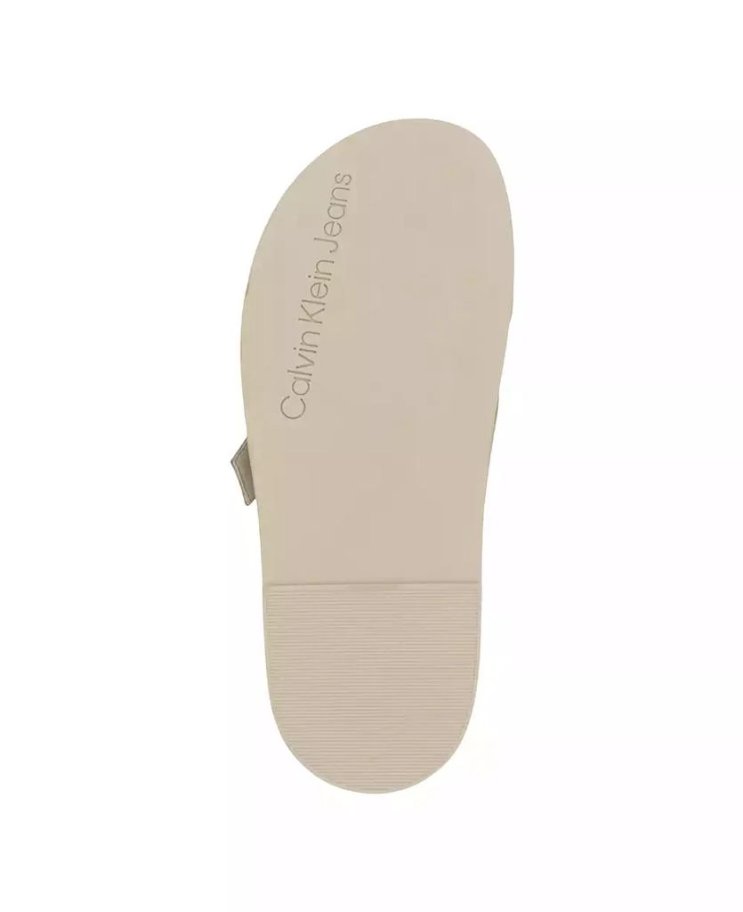 Calvin Klein Women's Eandria Criss-Cross Flat Casual Sandals 5