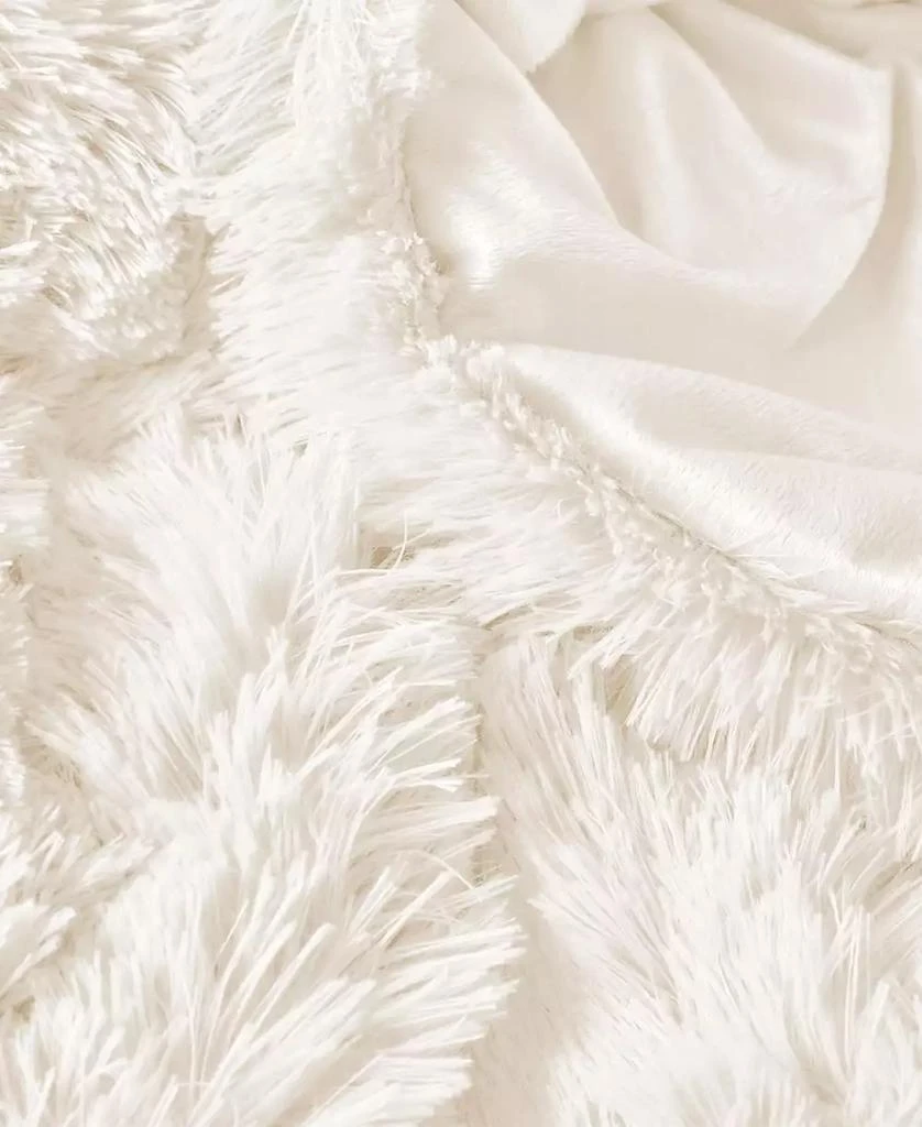 UNIKOME Plush Down Alternative Comforter 5