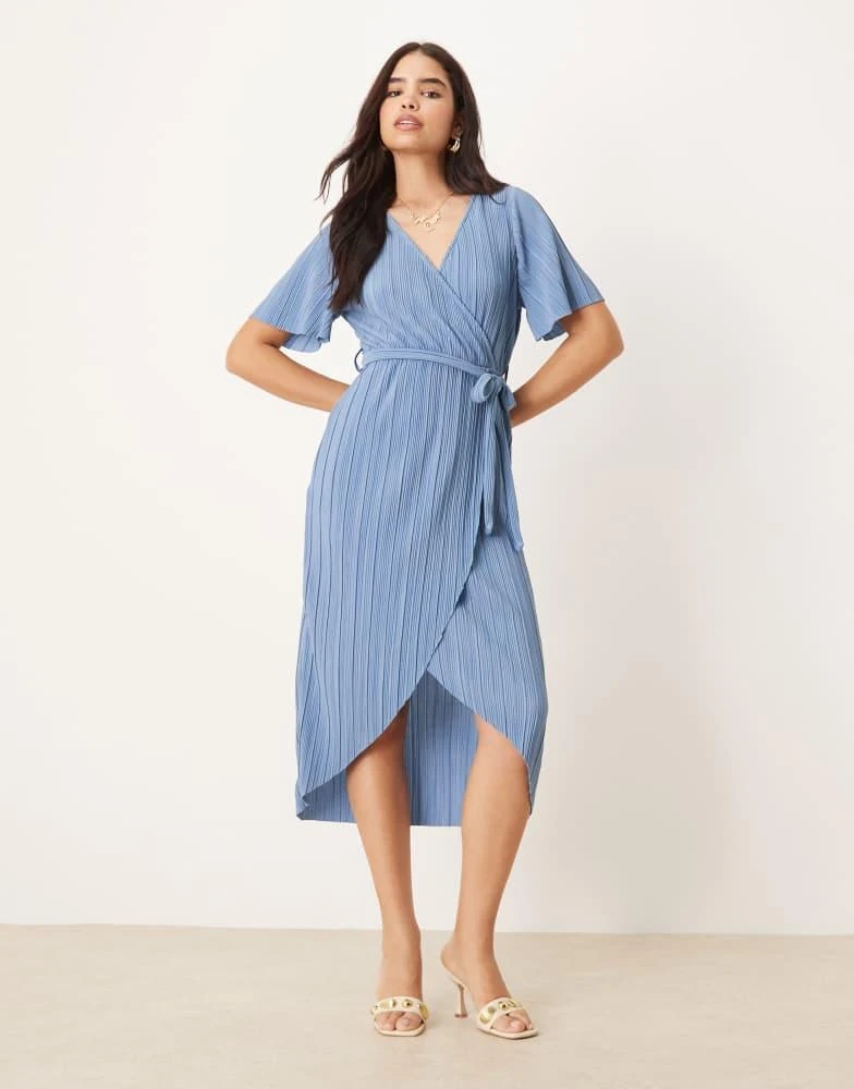 yas midi dress YAS - Textured V Neck Midi Dress - Women - Polyester - 8 US