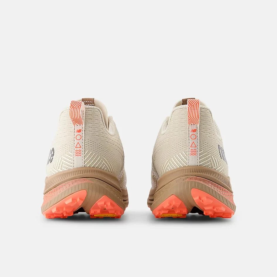 New Balance FuelCell SuperComp Trail 5