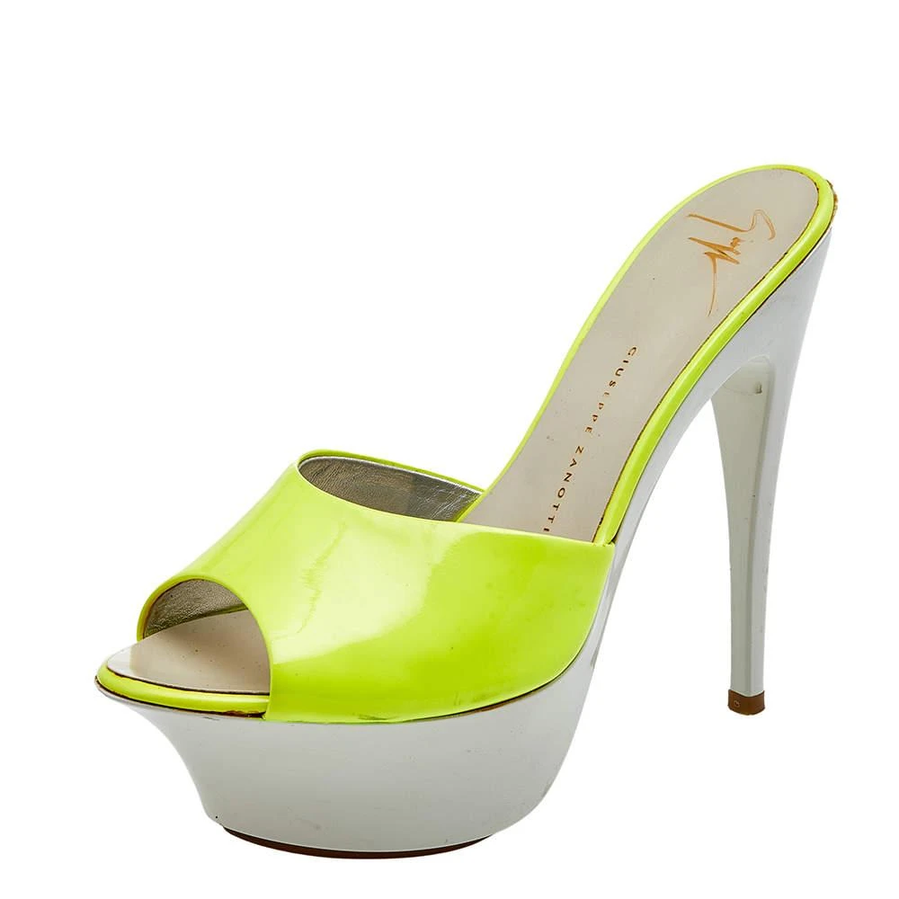 Giuseppe Zanotti Giuseppe Zanotti Neon Yellow Patent Leather Platform Sandals Size 35 1