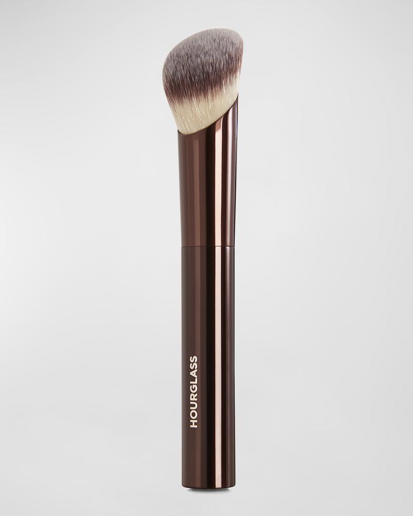 Hourglass Cosmetics Ambient Soft Glow Foundation Brush