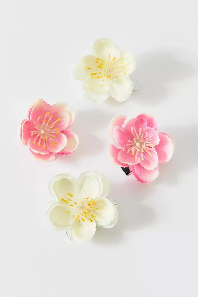 Urban Outfitters Mini Flower Hair Clip Set