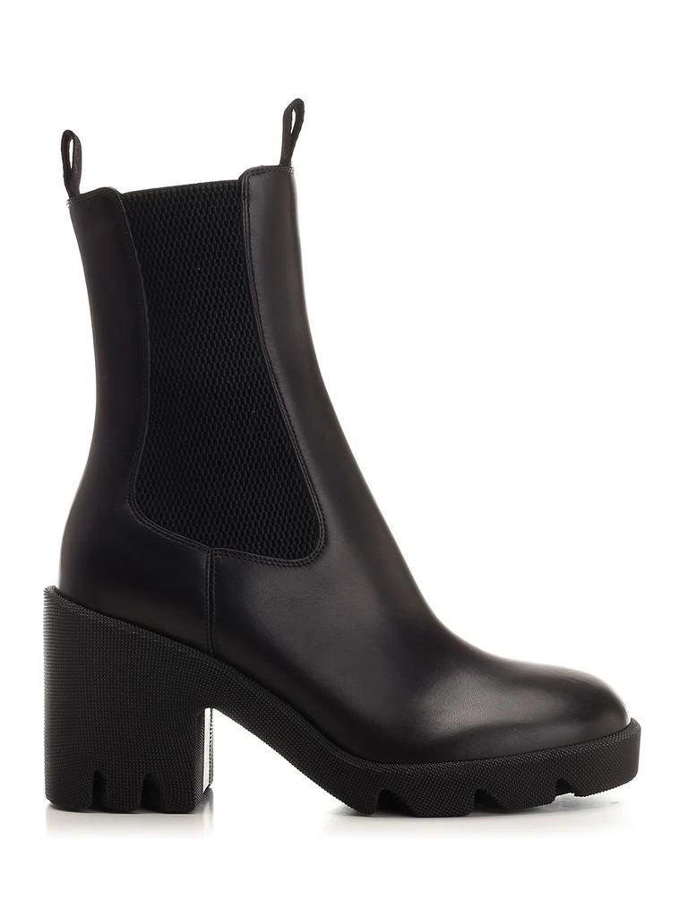 Burberry stride Chelsea Boots 1