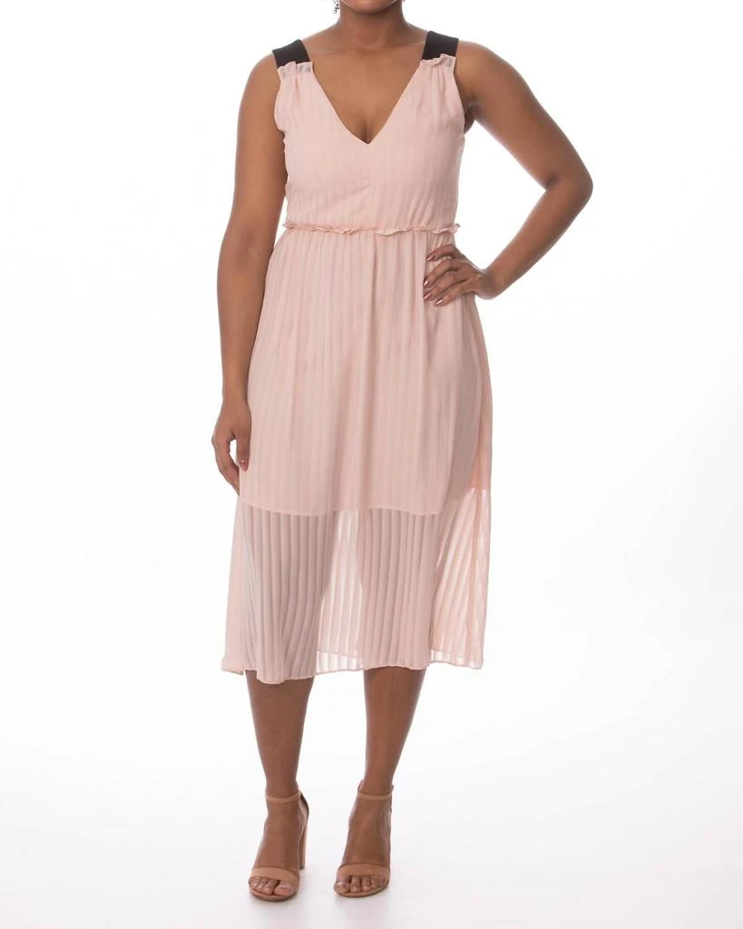 Shop Hutch - Z Dance With Me Sleeveless Midi Dress on Sale at BeyondStyle   Get 44% Off Hutch - Z Dance With Me Sleeveless Midi Dress with Limited-Time  Flash Deals, Exclusive