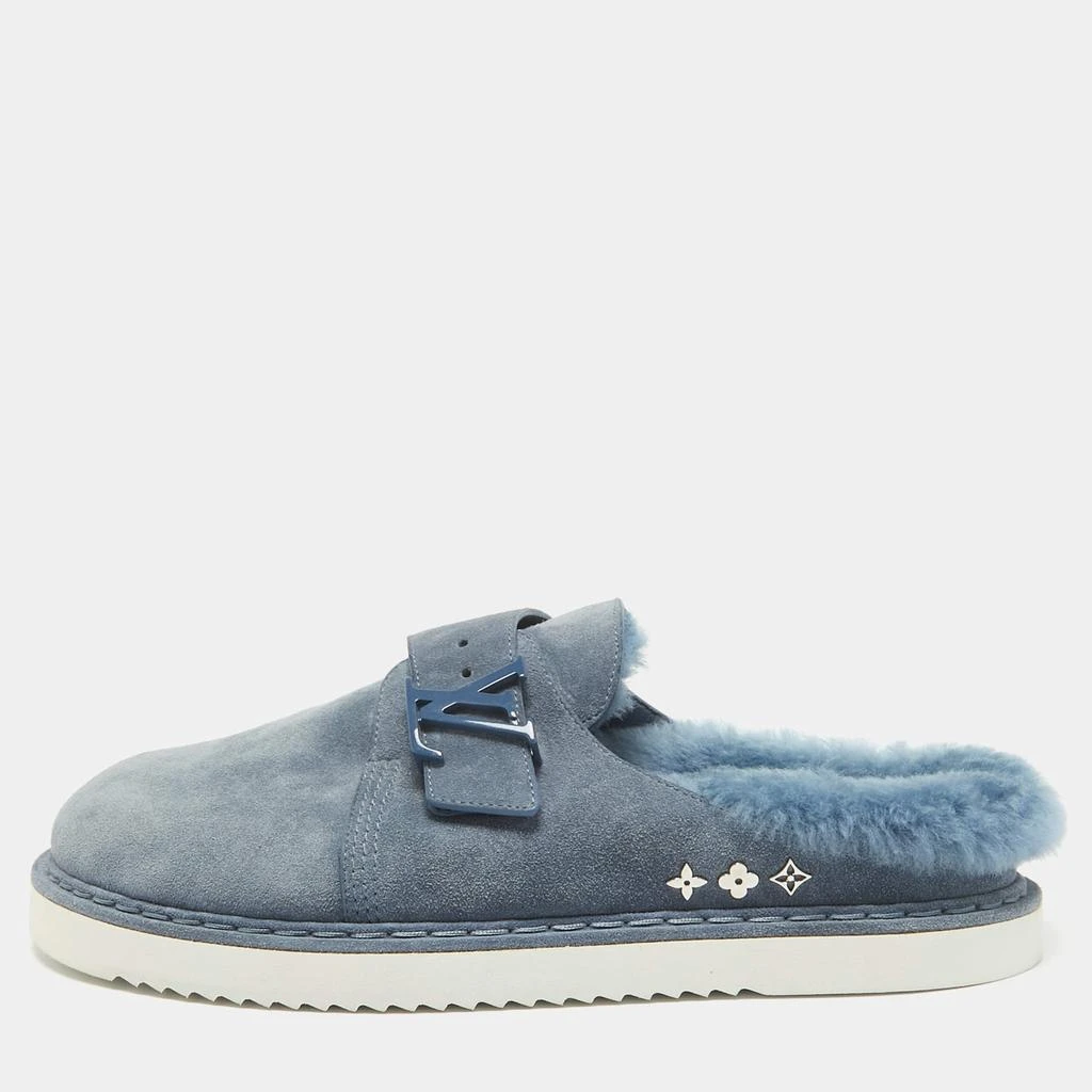 Shop Louis Vuitton Canvas and Leather Logo Cross Strap Flat  display picture 3