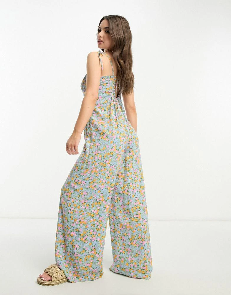 Miss Selfridge Miss Selfridge Petite strappy wide leg jumpsuit in blue ditsy 4