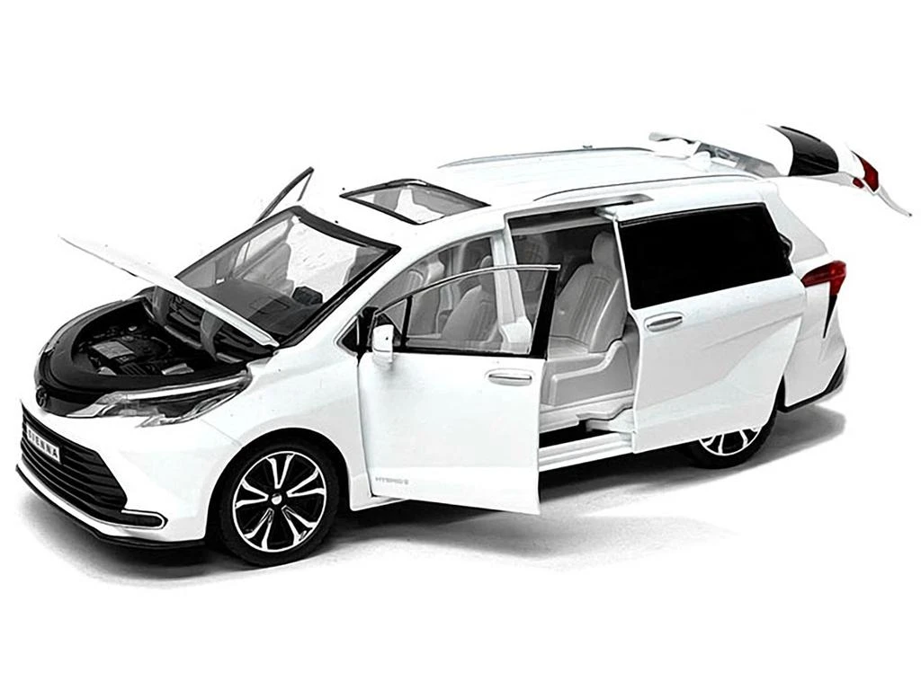 Other Toyota Sienna Minivan White 1/24 Diecast Model Car 1