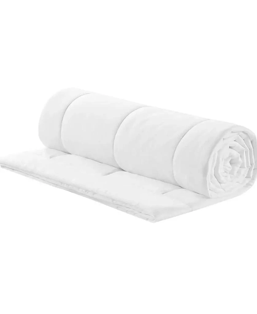 Sharper Image Cooling Touch Down Alternative Blanket 9