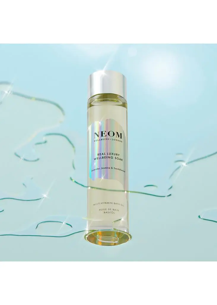 NEOM Real Luxury Wellbeing Soak Multi-Vitamin Bath Oil 100ml 5
