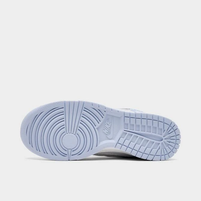 NIKE Women's Nike Dunk Low LE Casual Shoes 6