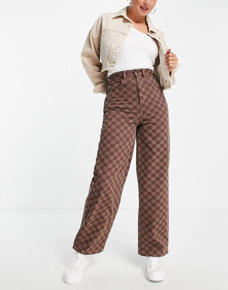 Topshop Topshop high rise Baggy jeans in brown checkerboard 4