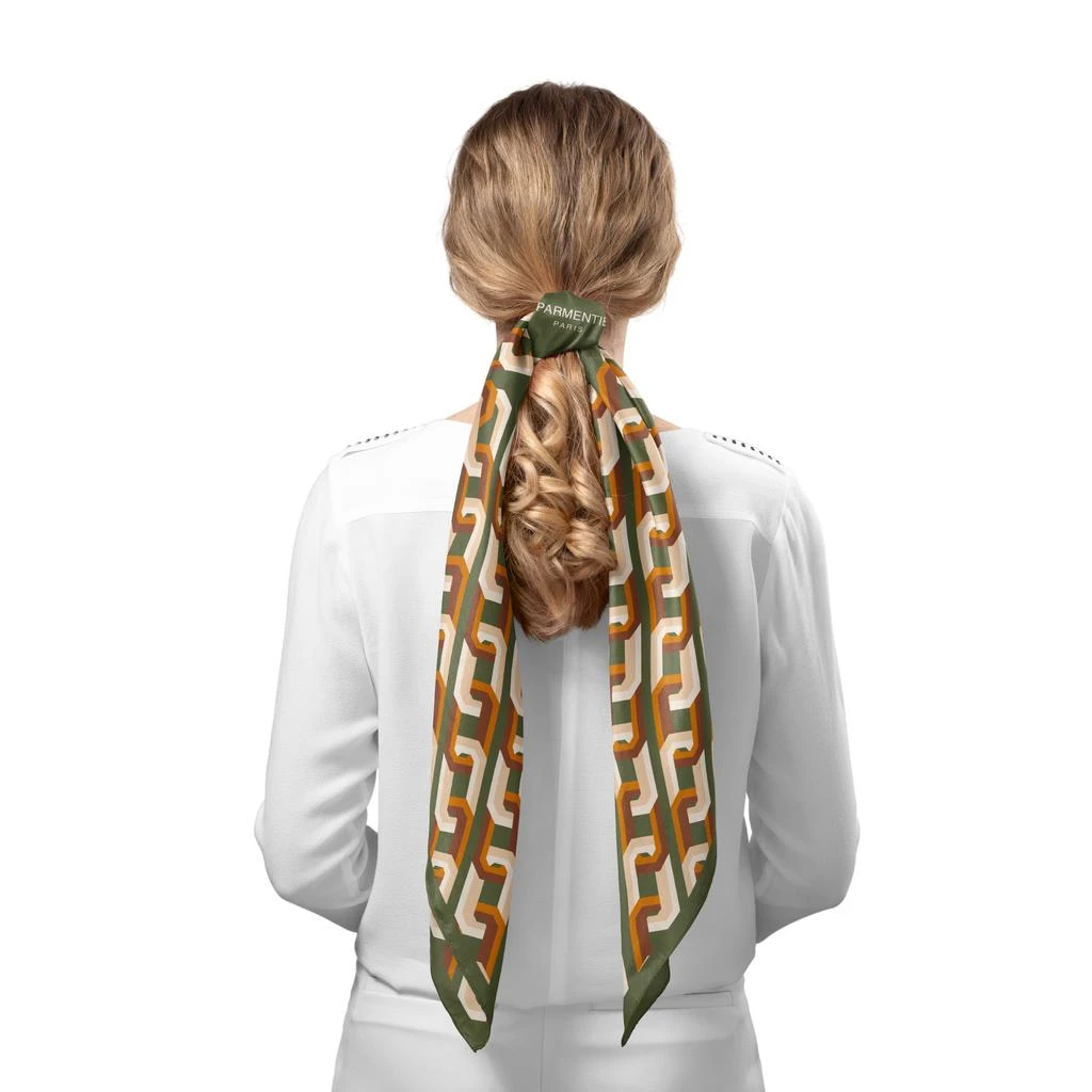 LePARMENTIER Paris Chain Motif Silk Square Scarf 5