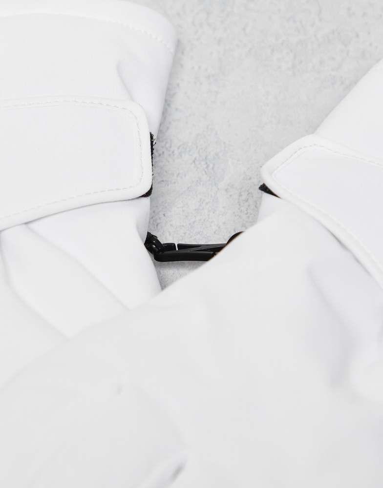 ASOS 4505 Ski & Snow ASOS 4505 Ski insulated water repellent gloves in white