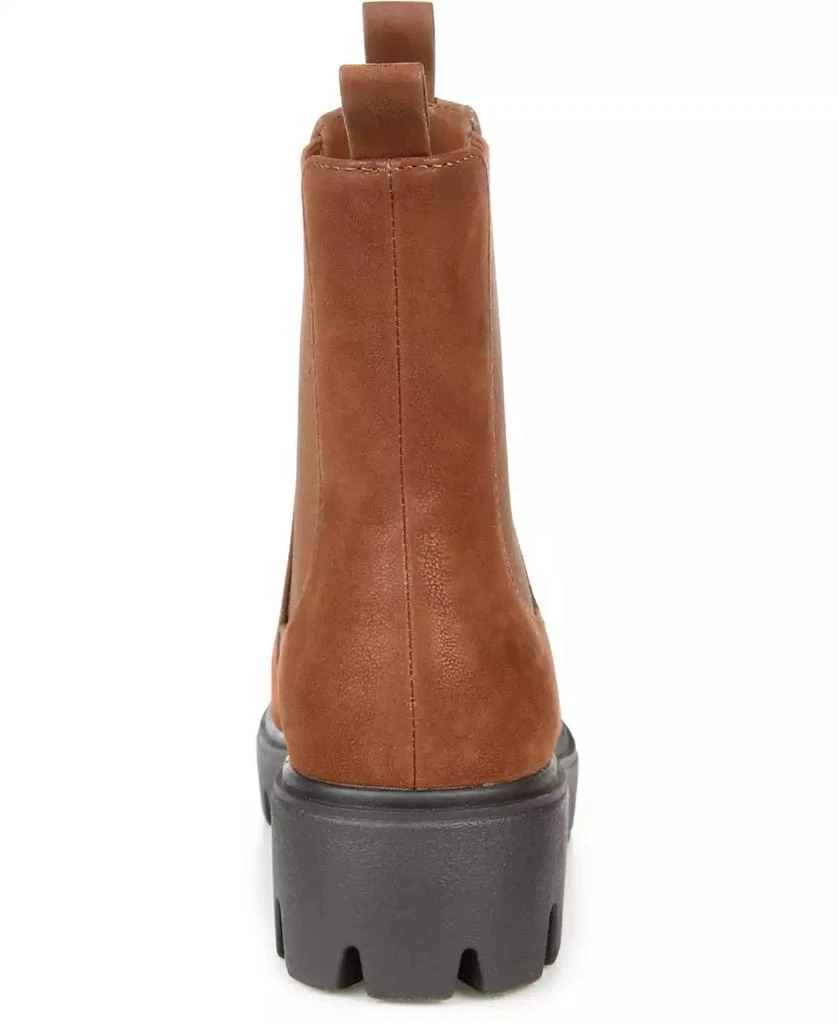 Journee Collection Women's Ivette Chelsea Lug Sole Booties 8