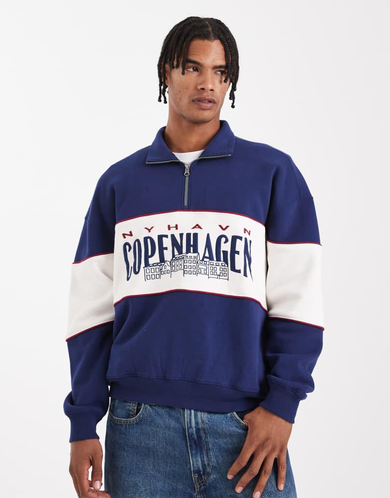 HOLLISTER Hollister quarter zip boxy collegiate graphic sweatshirt