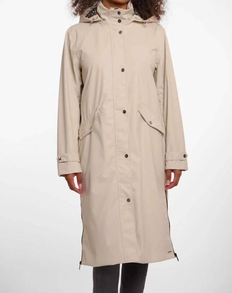 RINO 
PELLE Rino 
Pelle - India Raincoat