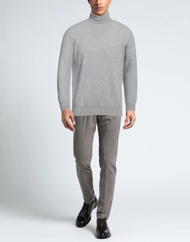 Aragona Turtleneck 2