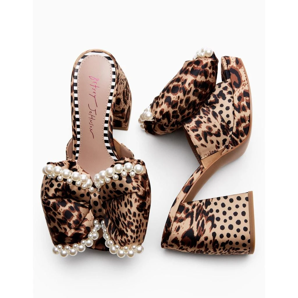 Betsey Johnson Maccie Leopard 2