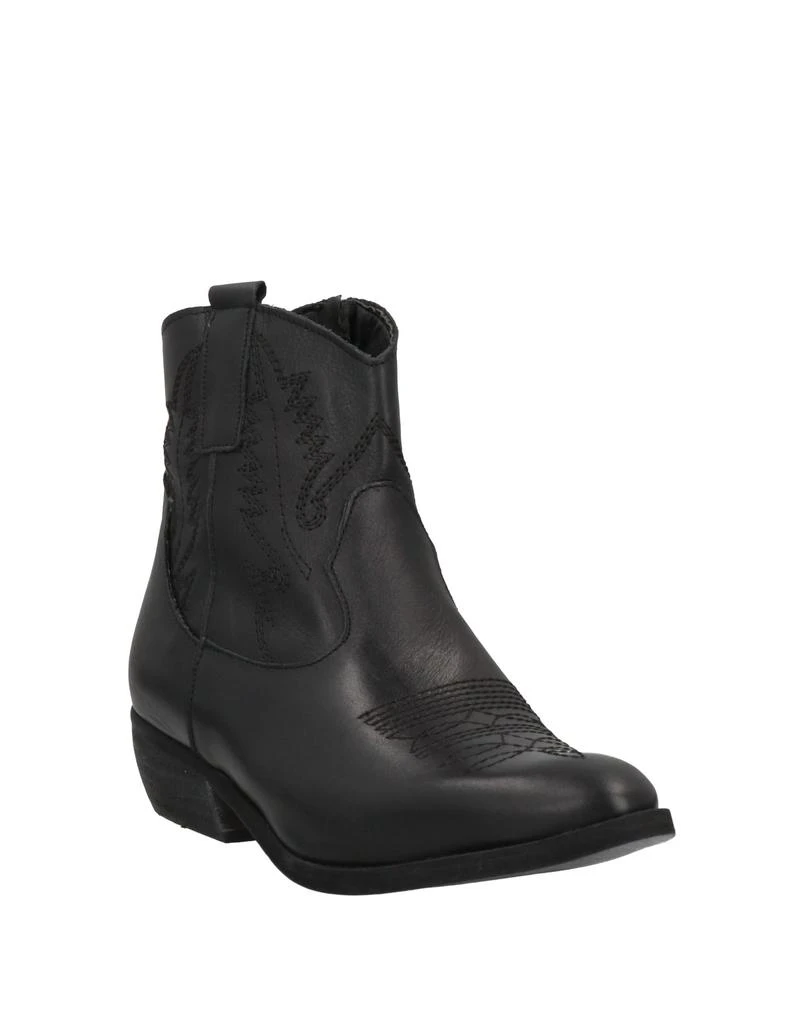 DIVINE FOLLIE Ankle boot 2