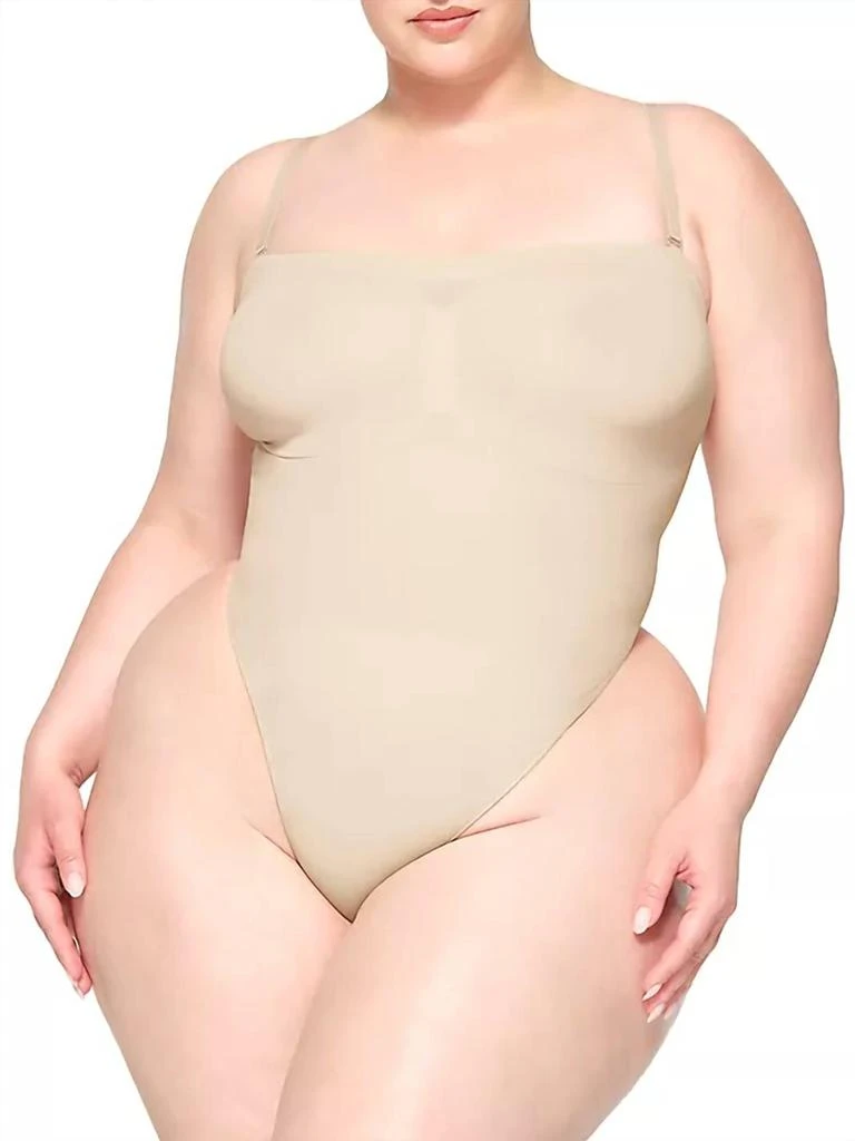 Skims Skims - seamless sculpt strapless thong bodysuit 2