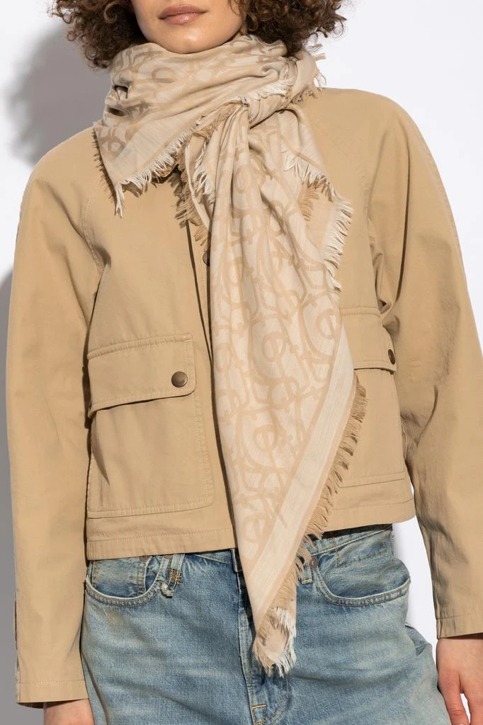 Burberry Wool scarf with logo 2