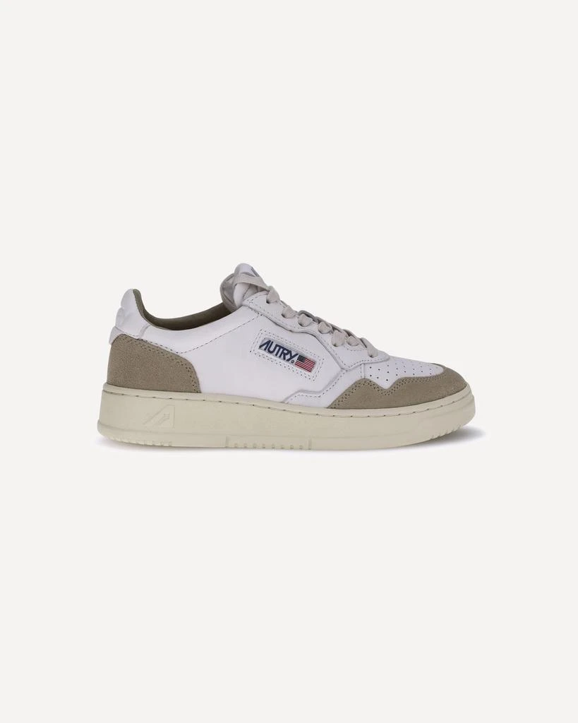 Autry Medalist Low Sneakers 3
