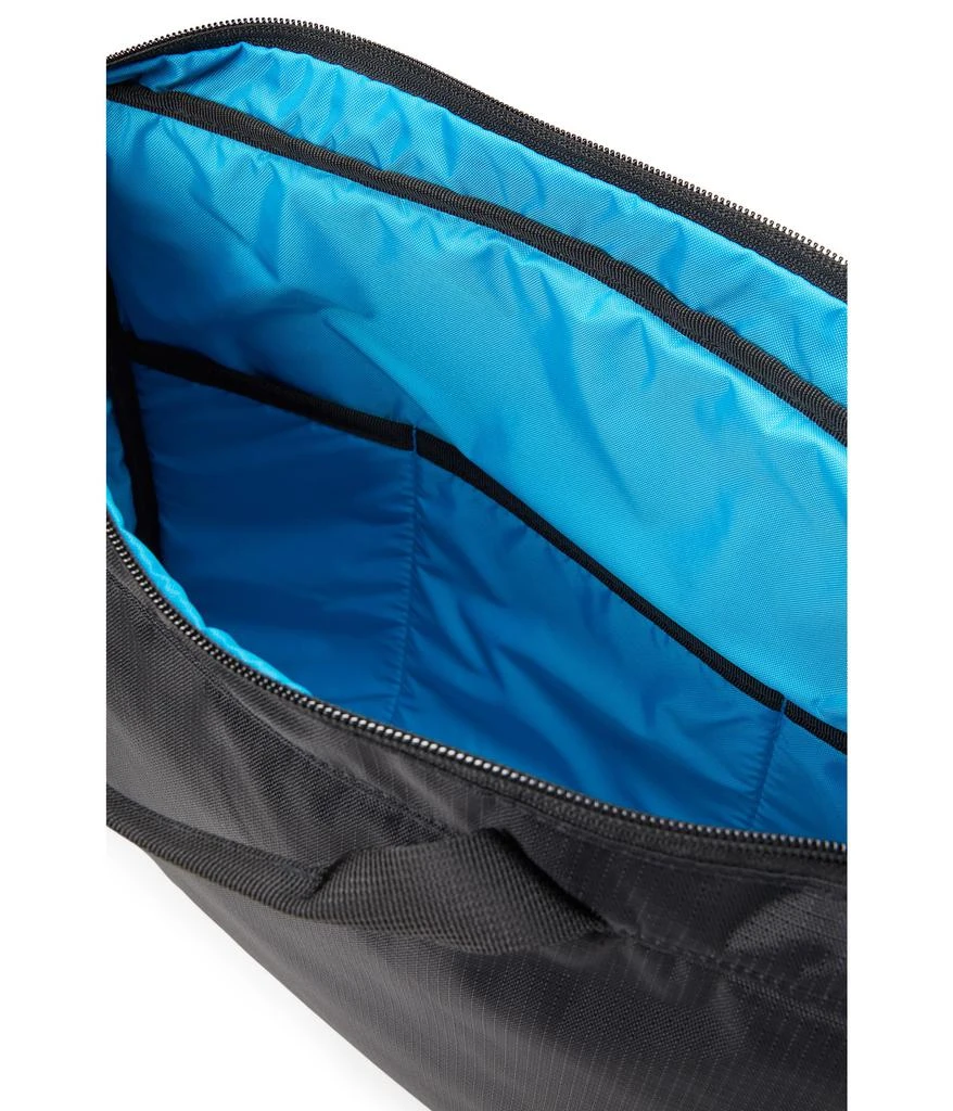 L.L.BEAN Comfort Carry Messenger Bag 3