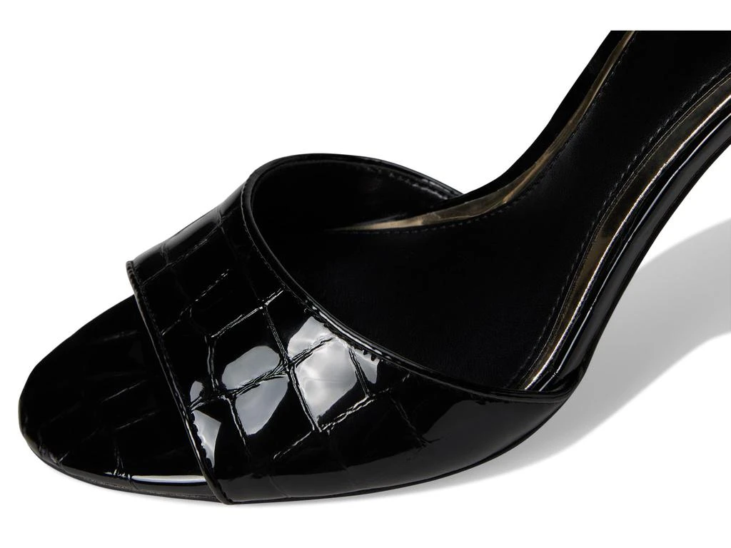 Vince Camuto Aliza 6