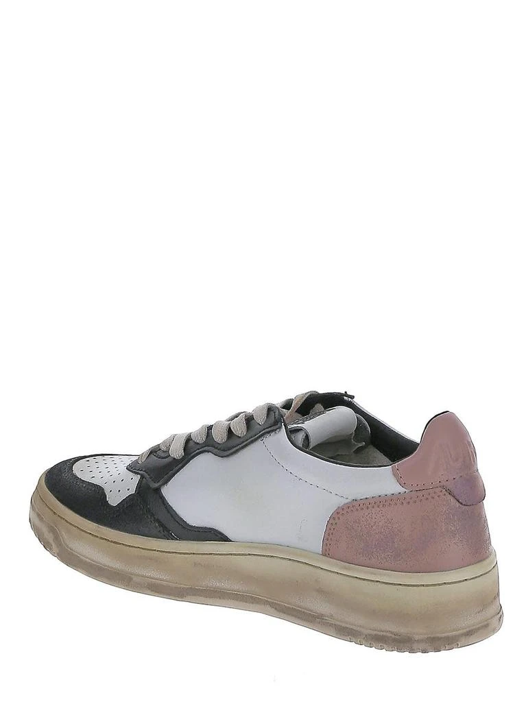 Autry Medalist Low Sneakers 3