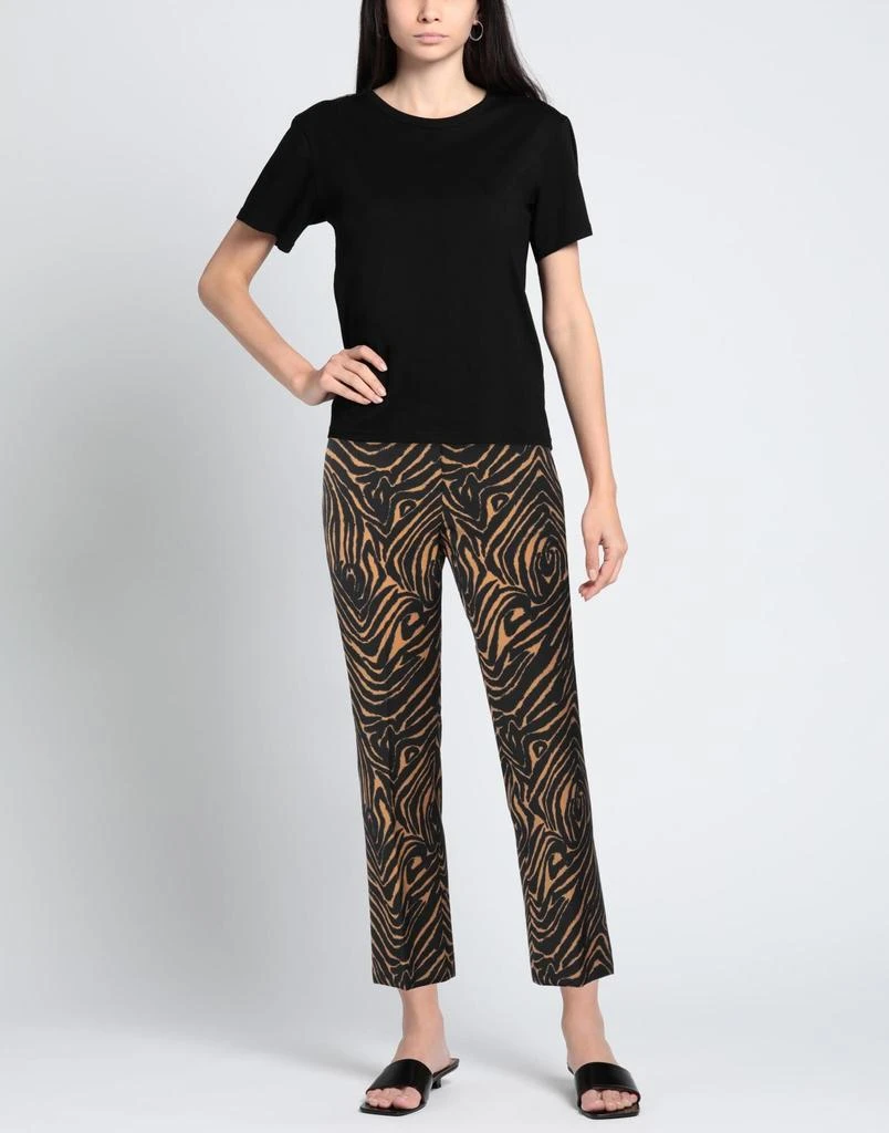 Alberto Biani Casual pants 2