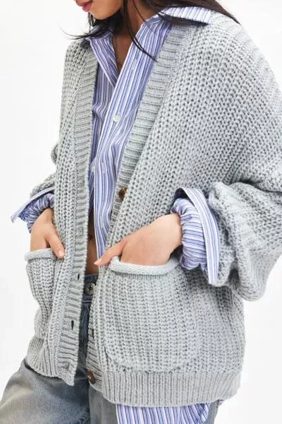 BDG BDG Vini Chunky Knit Oversized Cardigan 3