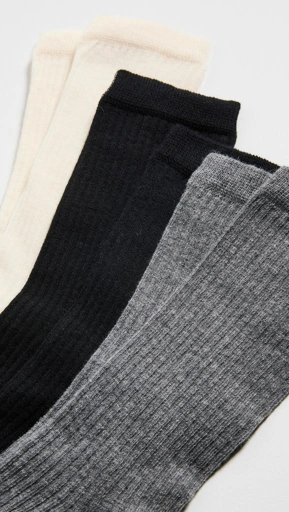 Stems Cashmere Socks Gift Set 2