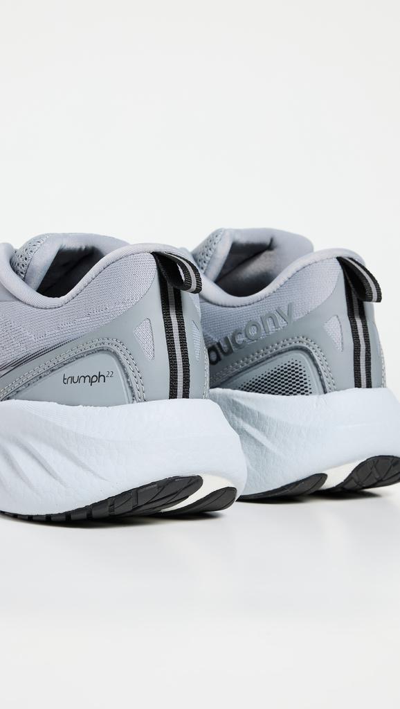 Saucony Triumph 22 Sneakers