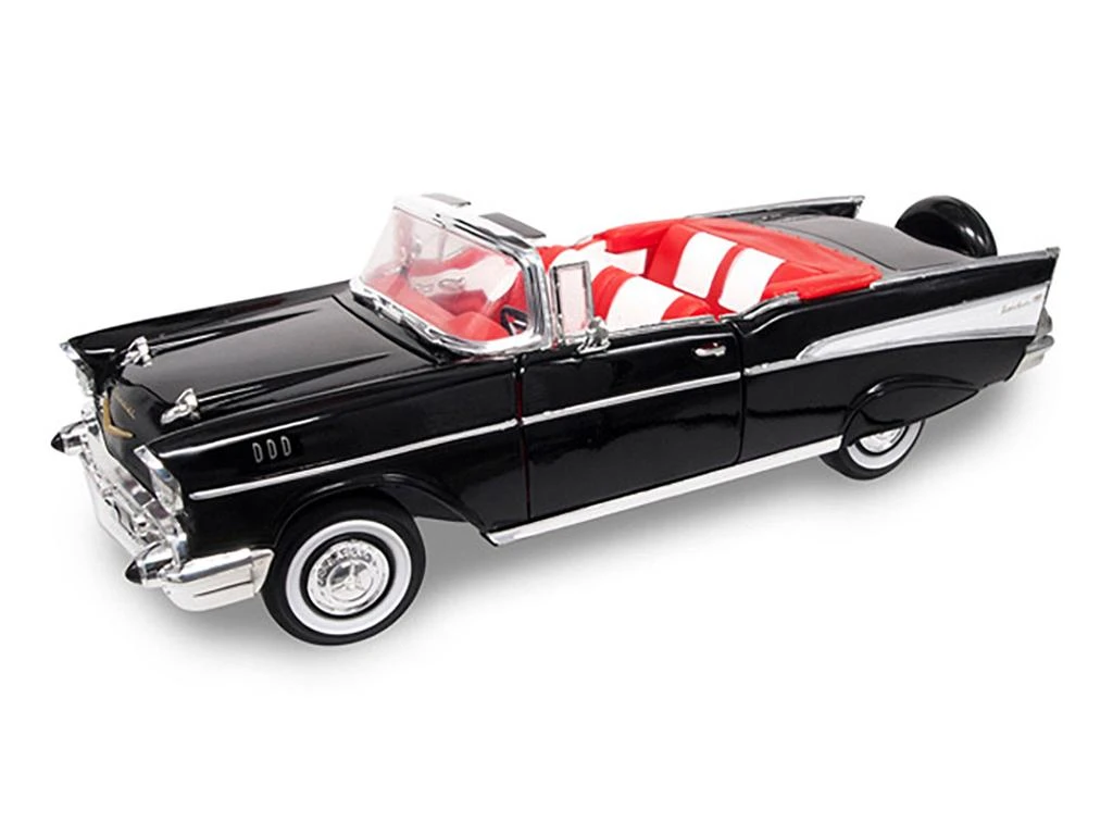 Road Signature 1957 Chevrolet Bel Air Convertible Black 1/18 Diecast Model Car by 2